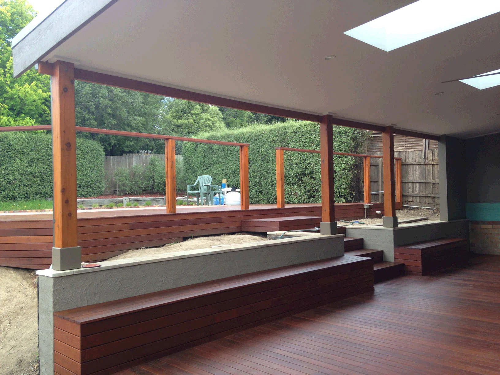 Outdoor room, ceiling and timber deck